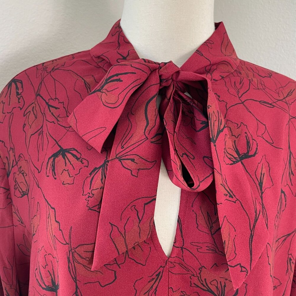 Nordstrom Womens Plus 3X Red Floral Tie Neck Blouse Long Sleeve‎ Shirt Top - Picture 3 of 12